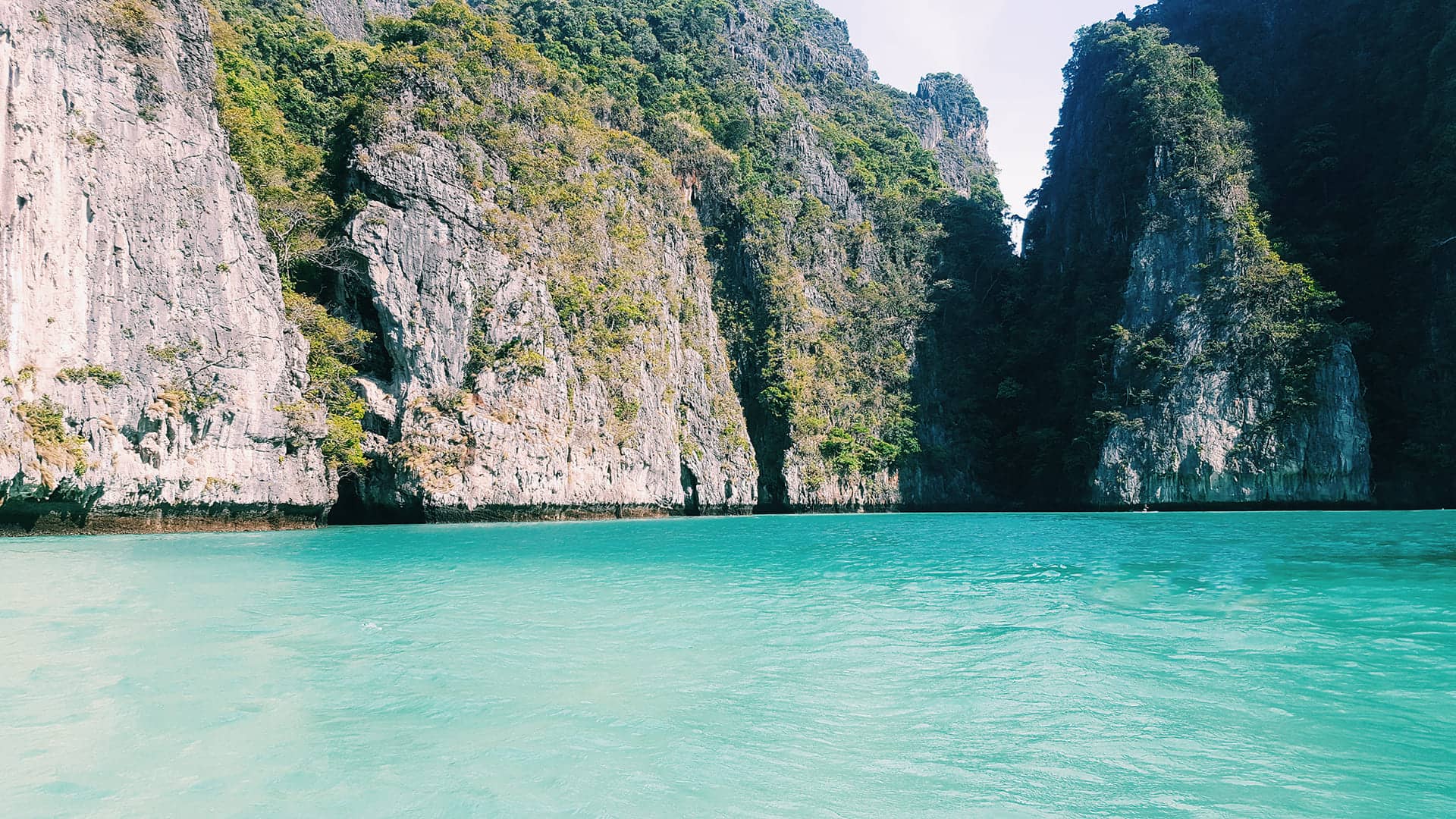 Blue sea - Koh Phi Phi